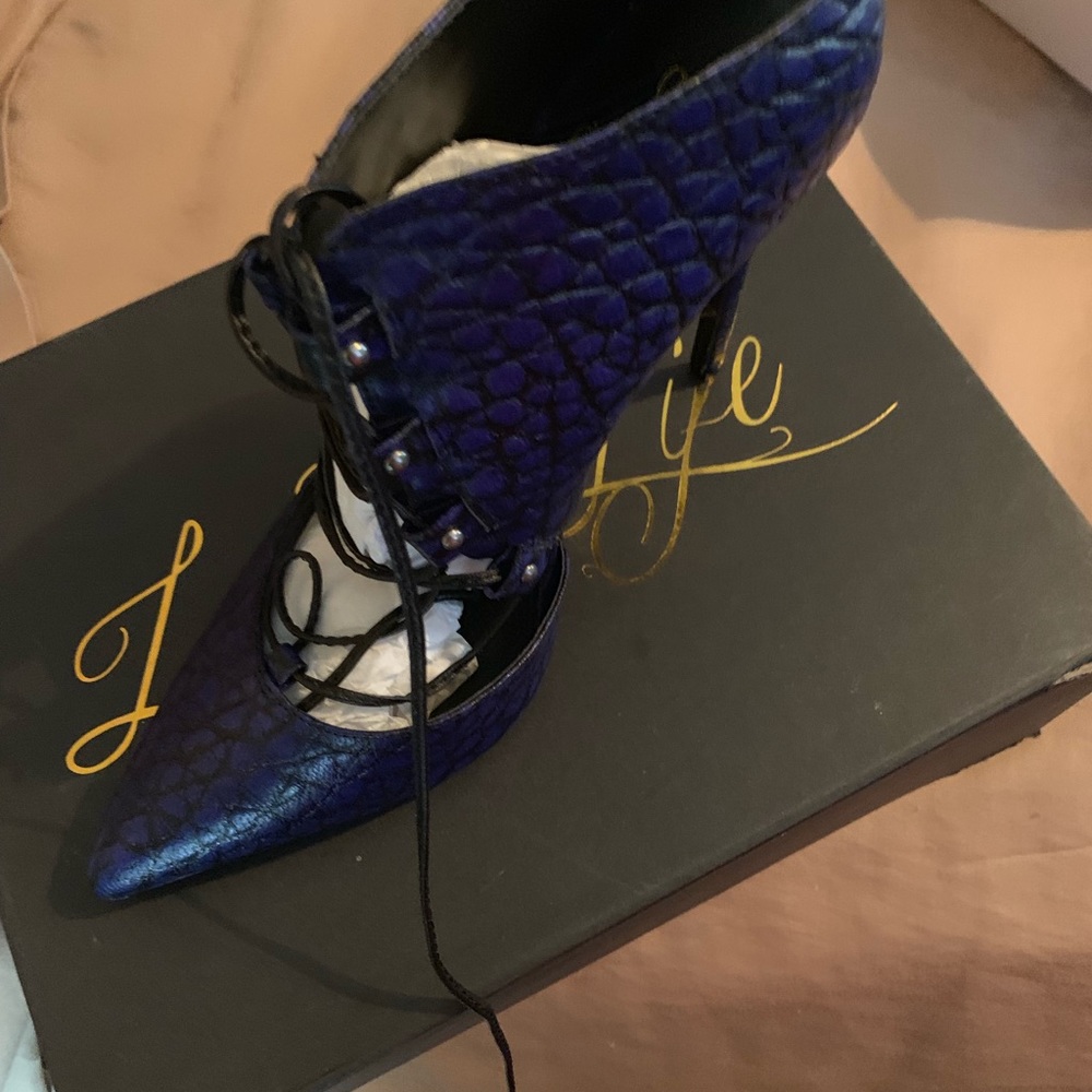 Lus For Life Shoes